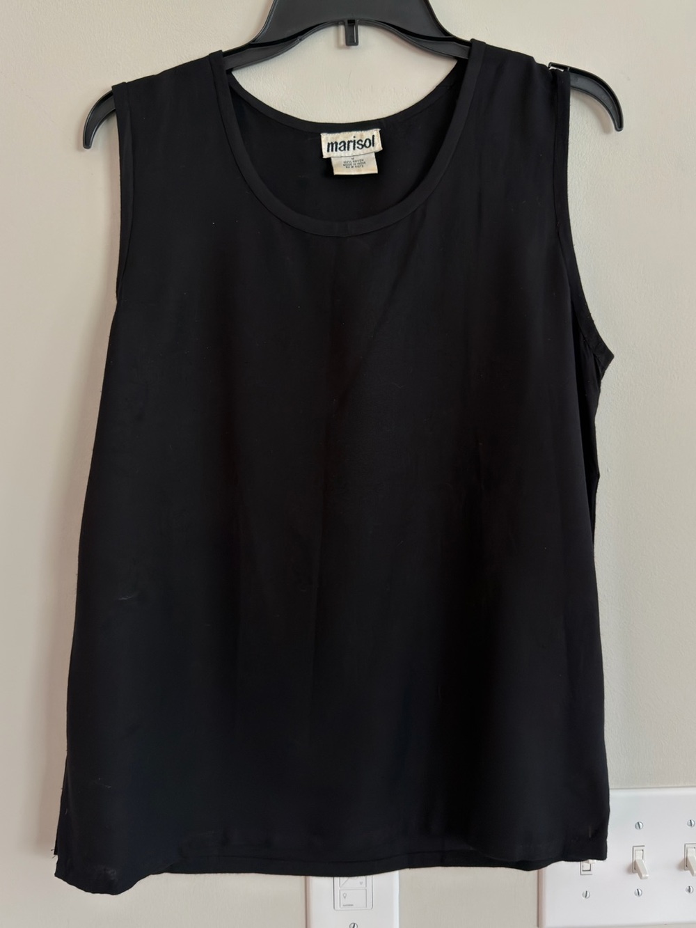 Marisol Women's Black Sleeveless Tank Top
